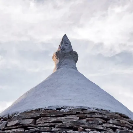 Trullo Votano Rosso *