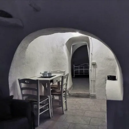 Trullo Votano Rosso Сasa de vacaciones